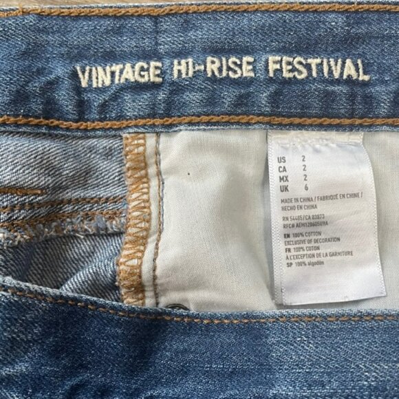 AMERICAN EAGLE Ripped Button Fly Vintage Hi-Rise Festival Jean Shorts - Size 2 - Picture 8 of 10